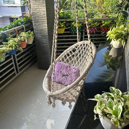 Chaithritha Ladies Homestay Thiruvananthapuram Exteriör bild