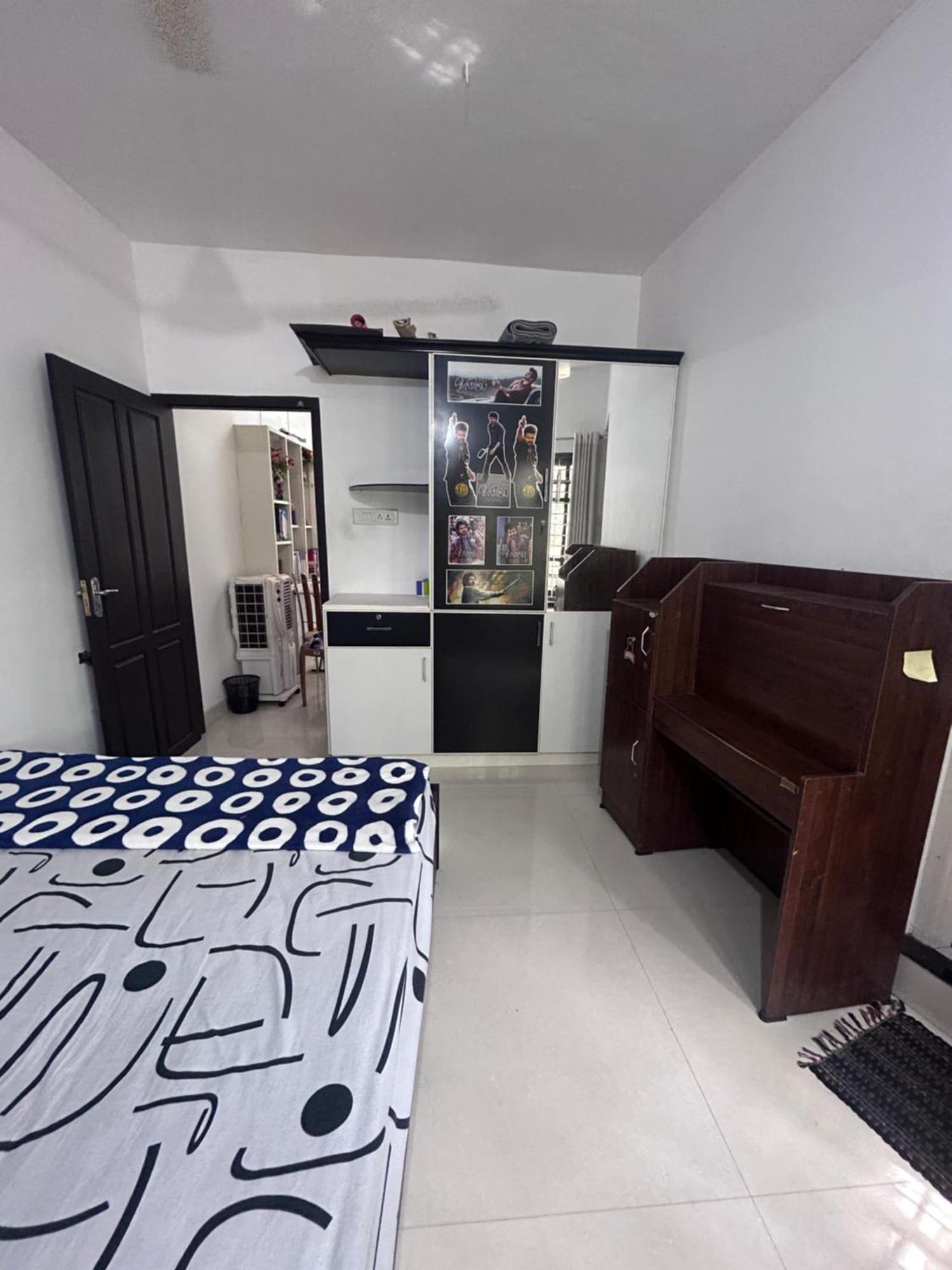 Chaithritha Ladies Homestay Thiruvananthapuram Exteriör bild