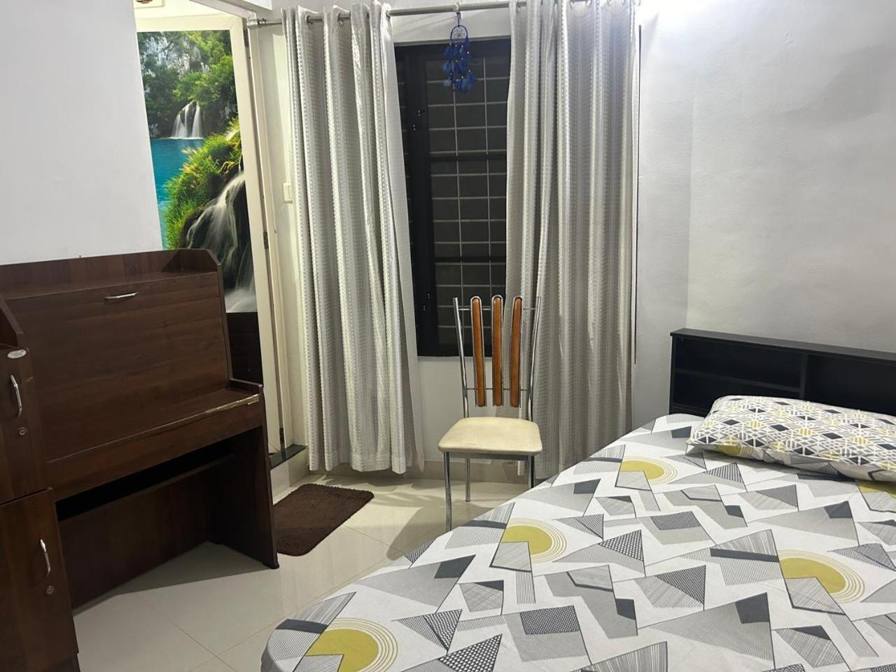 Chaithritha Ladies Homestay Thiruvananthapuram Exteriör bild