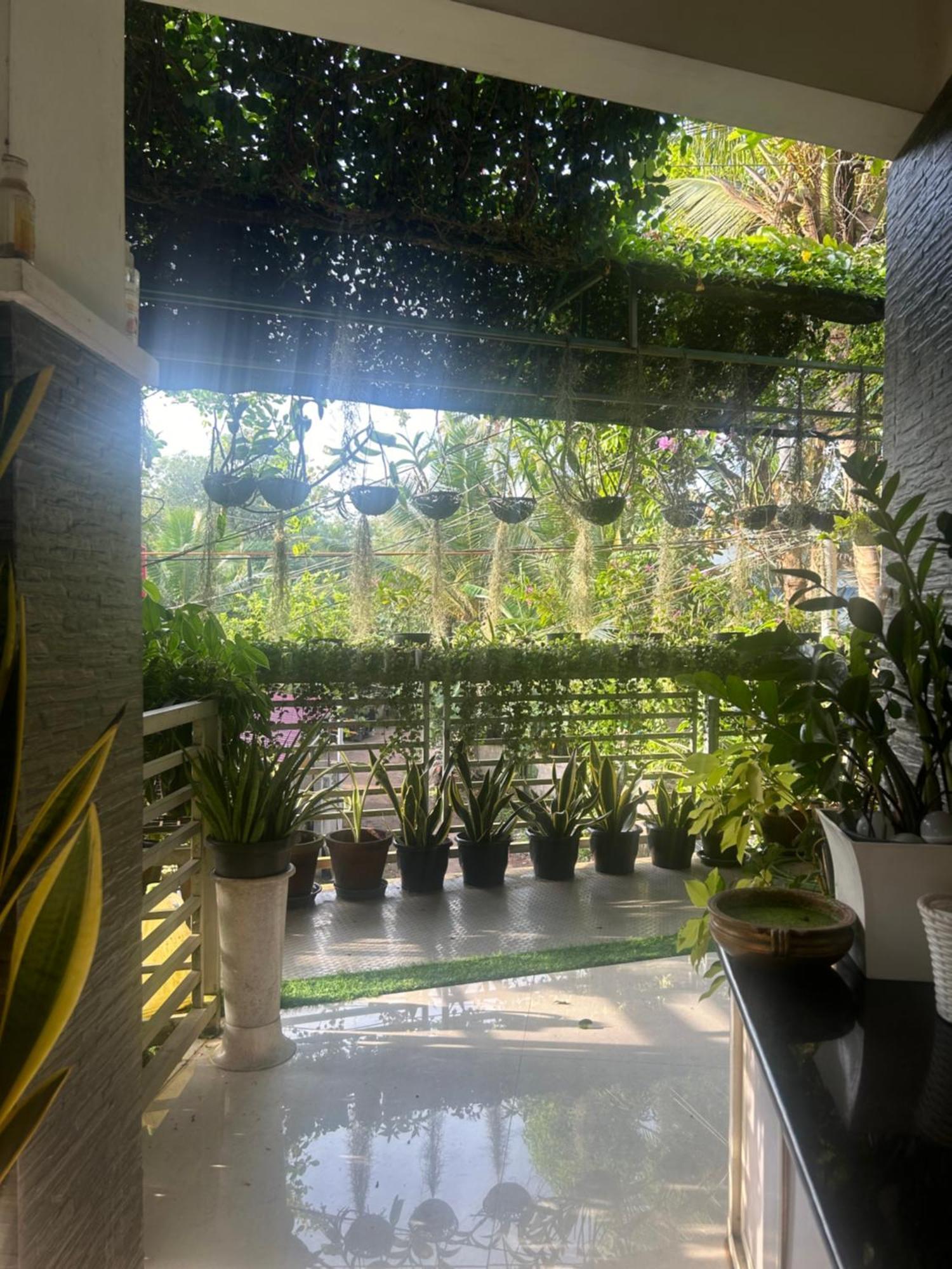 Chaithritha Ladies Homestay Thiruvananthapuram Exteriör bild